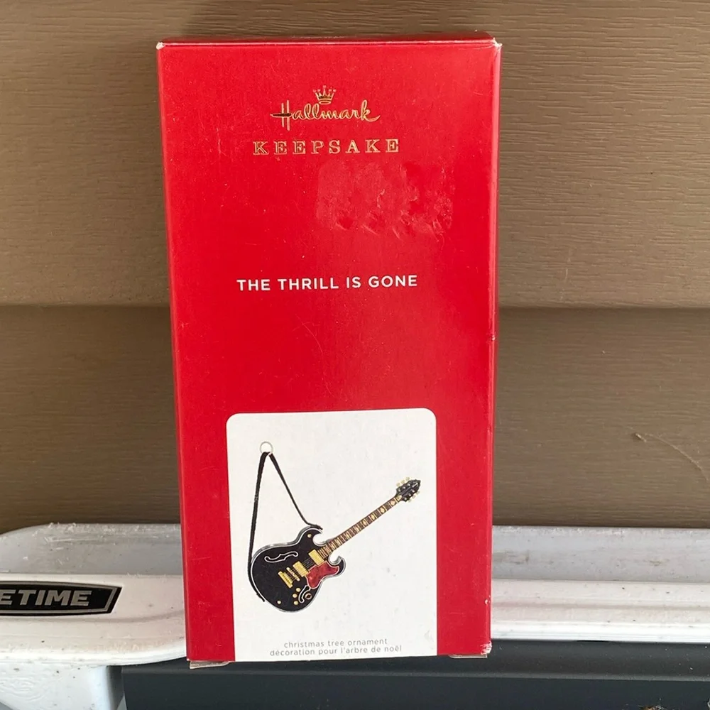 NIB 2021 Hallmark Keepsake The Thrill Is Gone Guitar Ornament